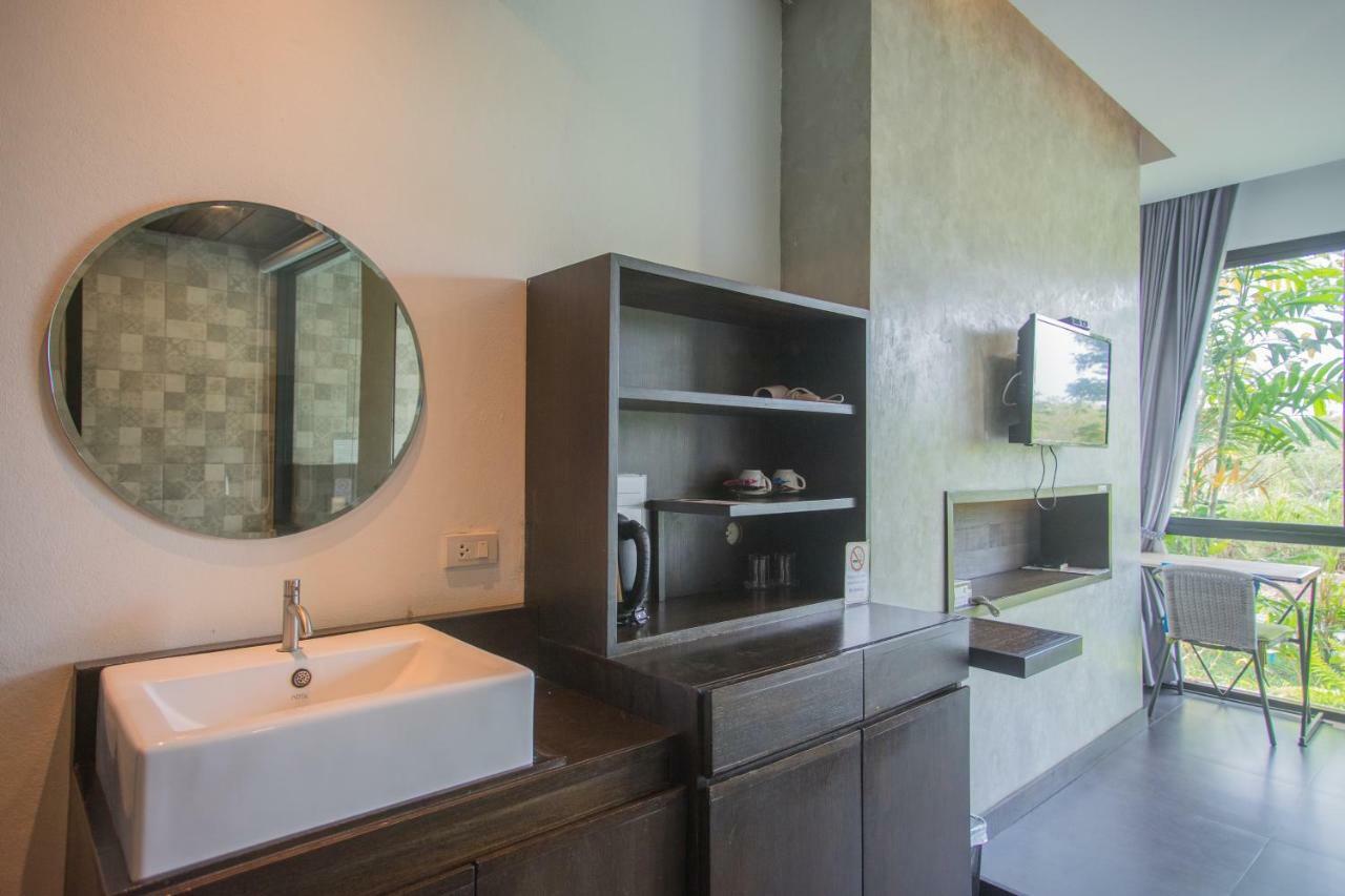 Anantaya Home Phrae Εξωτερικό φωτογραφία